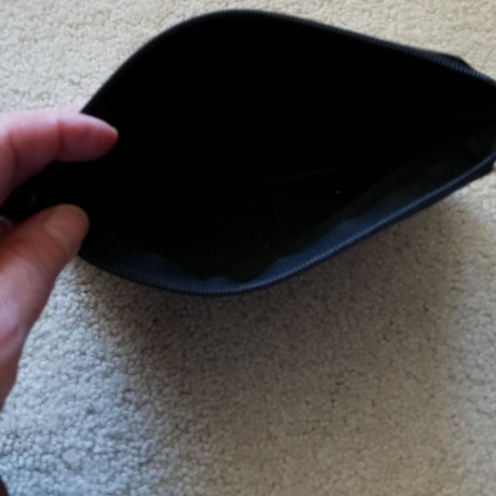 Unlined leather zip top case - Picture 2 of 2